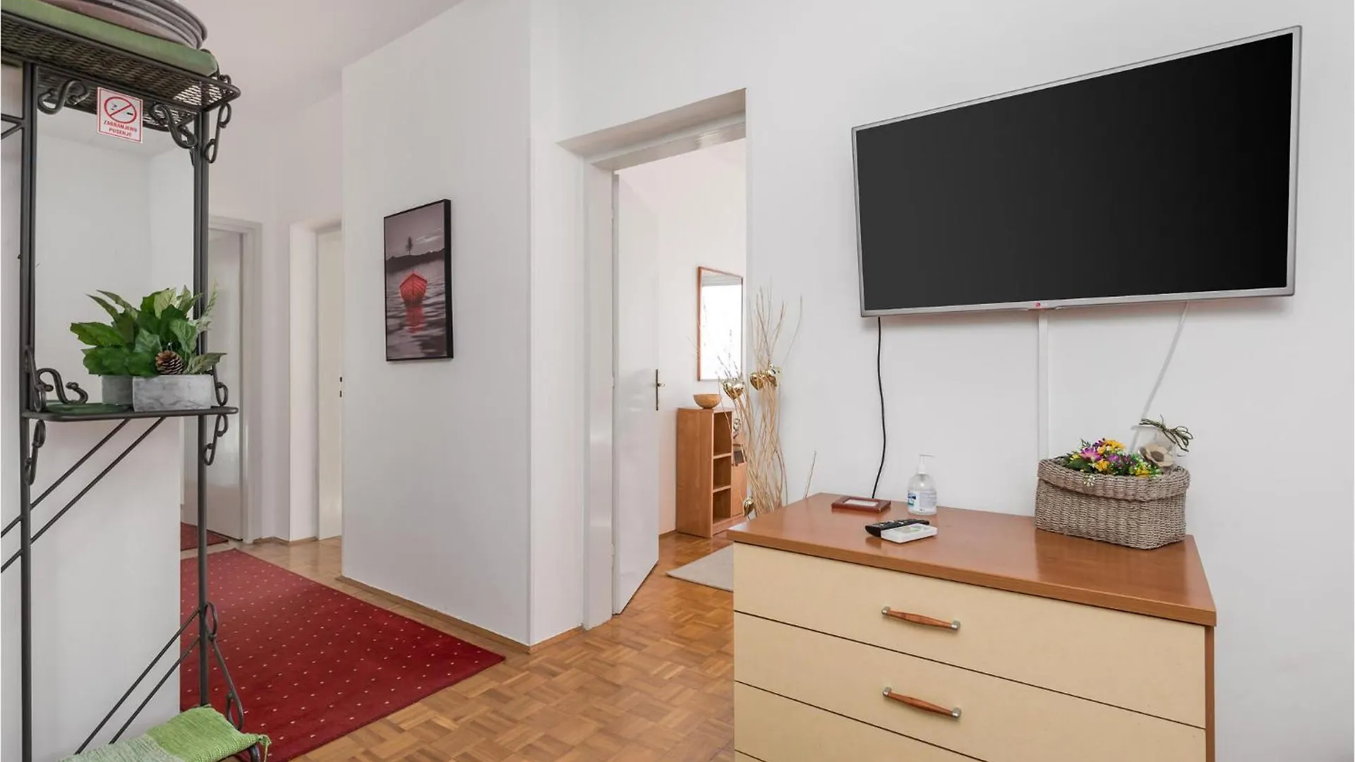 3 Bedroom Cozy Apartment In Opatija 0*,  Chorwacja